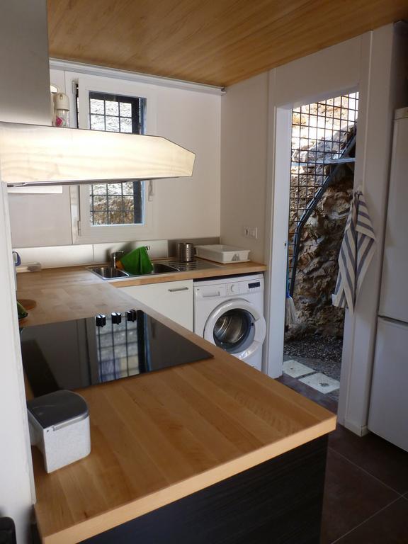 Apartment Rovellada Platja Colera Oda fotoğraf