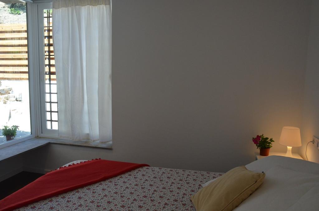 Apartment Rovellada Platja Colera Oda fotoğraf